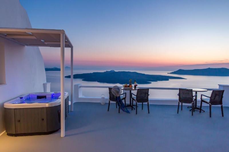 Aroma Suites Fíra Kültér fotó